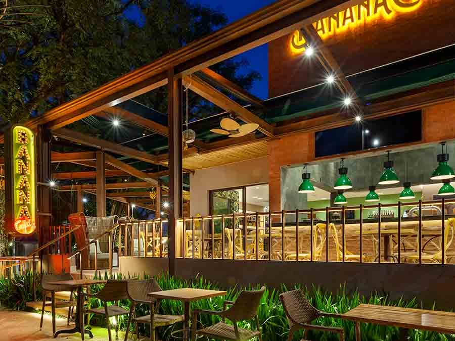 Banana Café — ambiente da casa