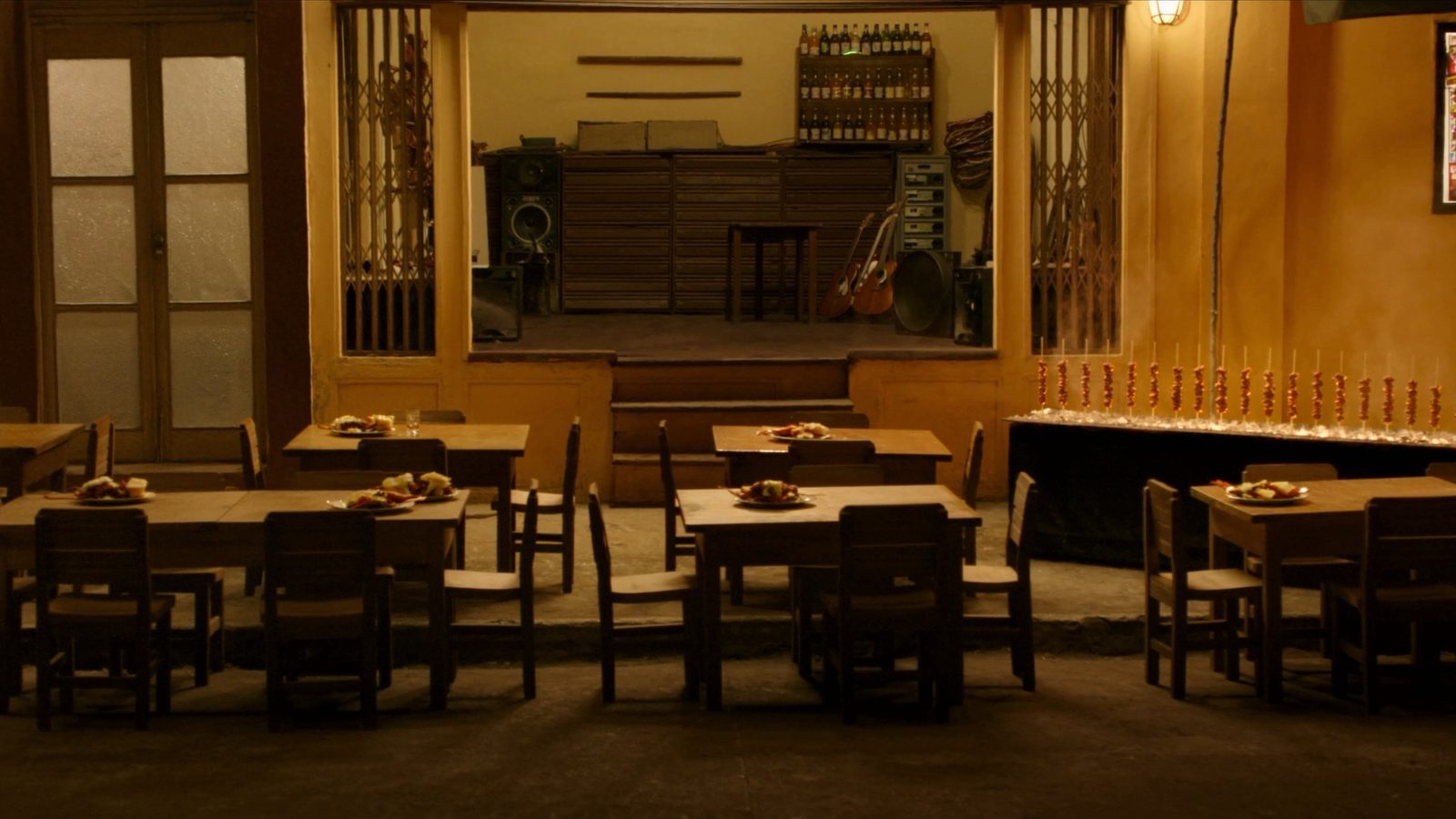 Barão do Espeto — a casa e o que sai da brasa